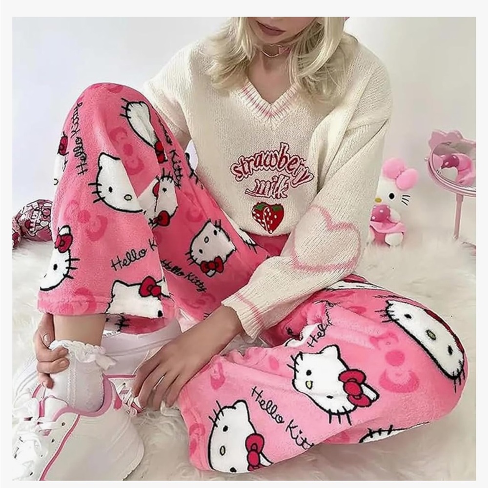 Hello Kitty Comfy Flannel Sleep Pants
